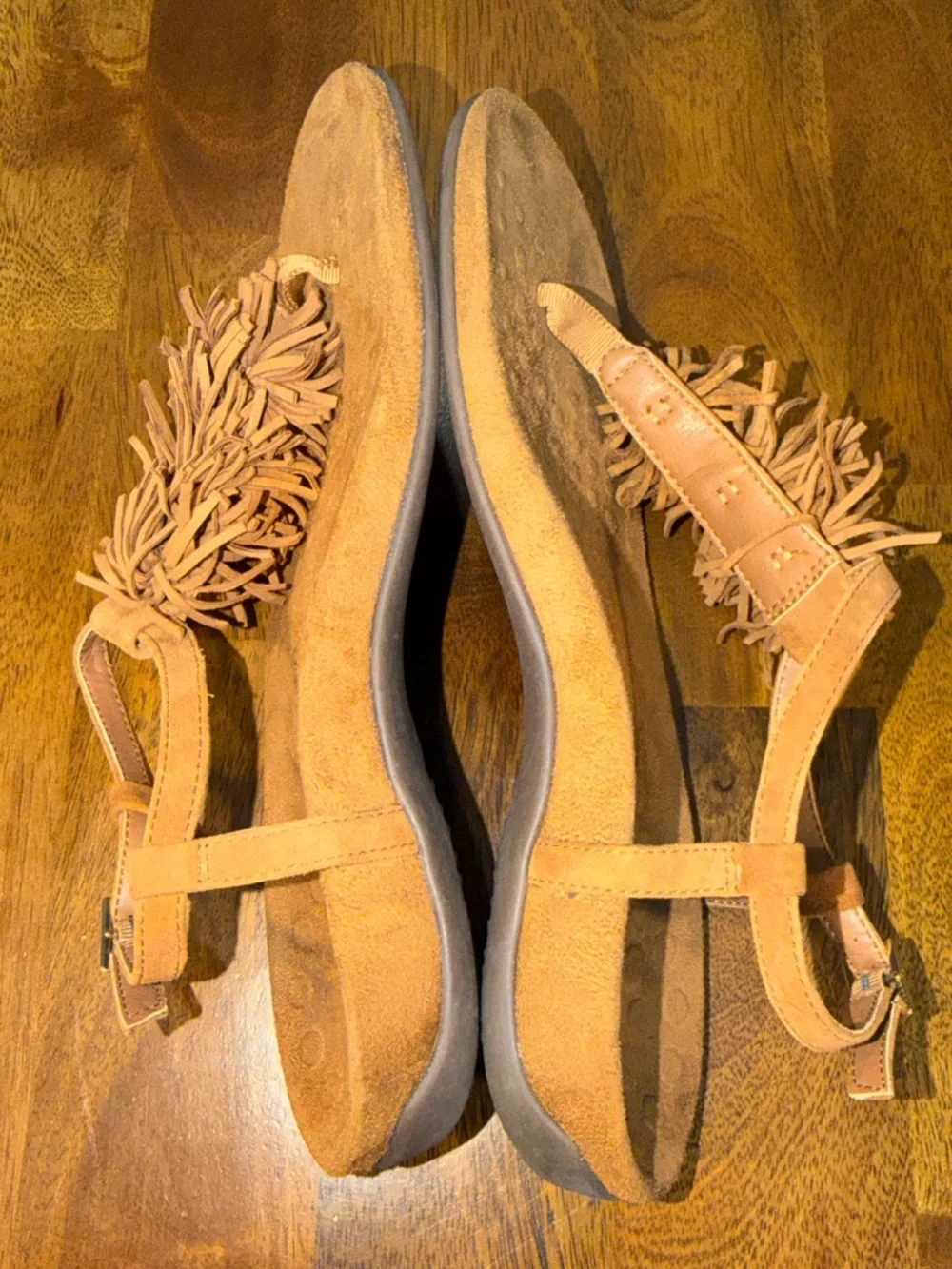 Vionic suede strap
